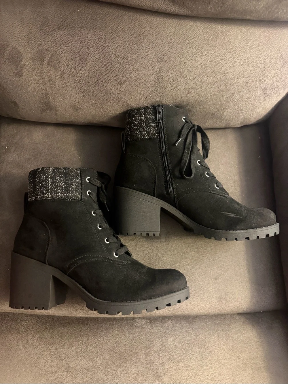 Sun + Stone Romina lace-up booties in black with a knit collar detail Size 10 - Picture 2 of 7